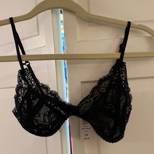 NWT Aritzia Talula Bralette Sz SM